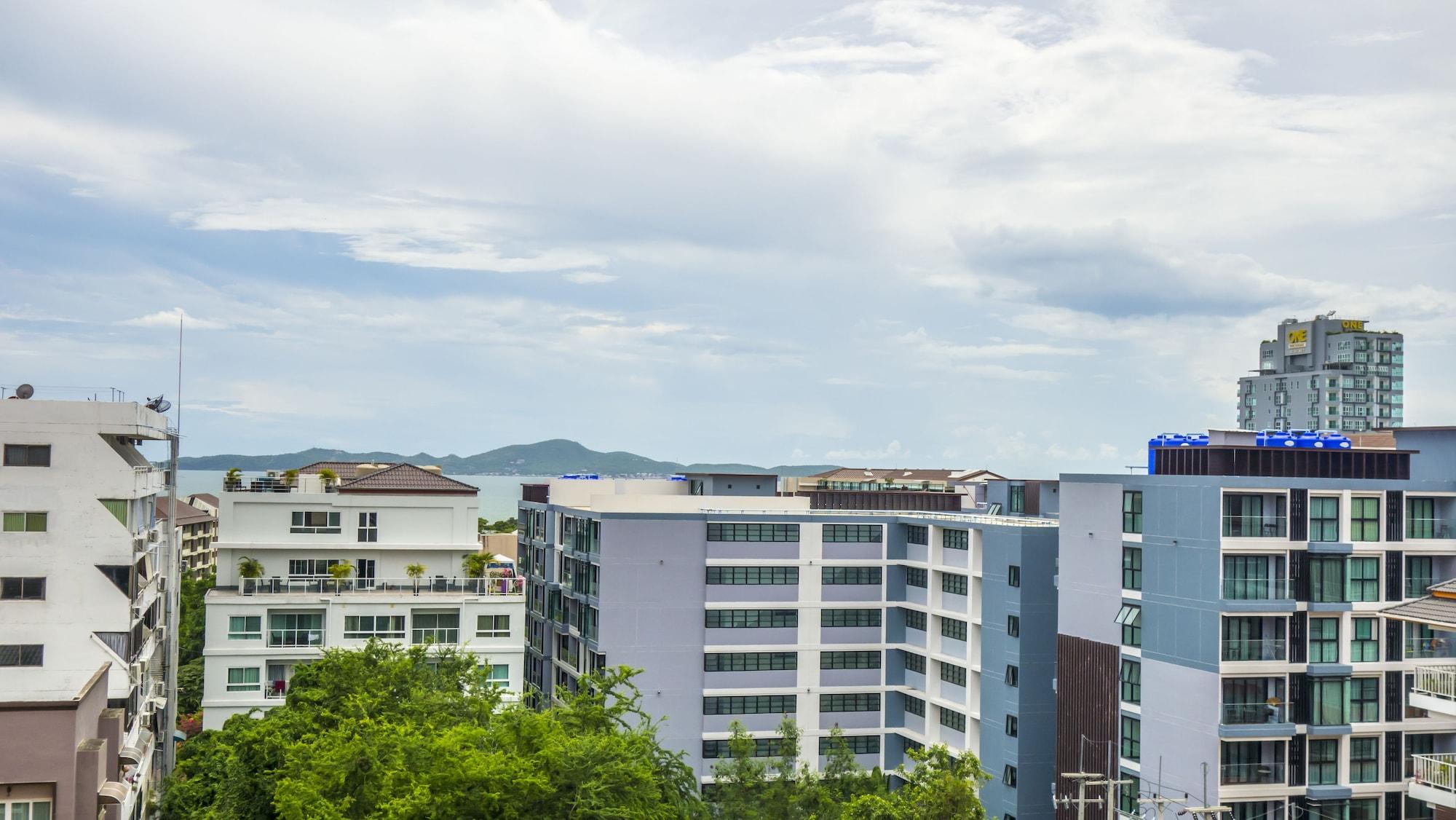 Hotel Unique Regency Pattaya Exterior foto