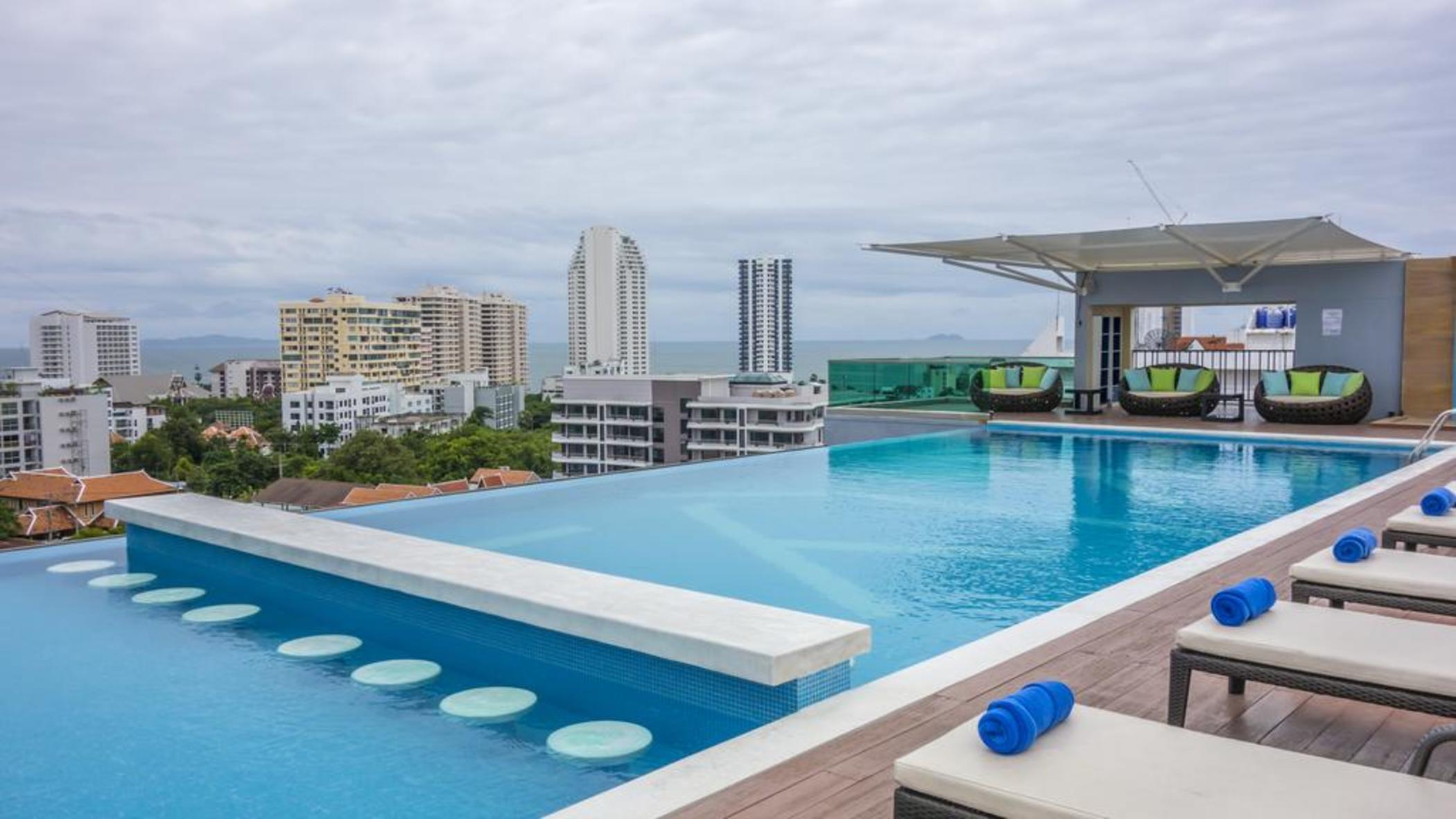 Hotel Unique Regency Pattaya Exterior foto